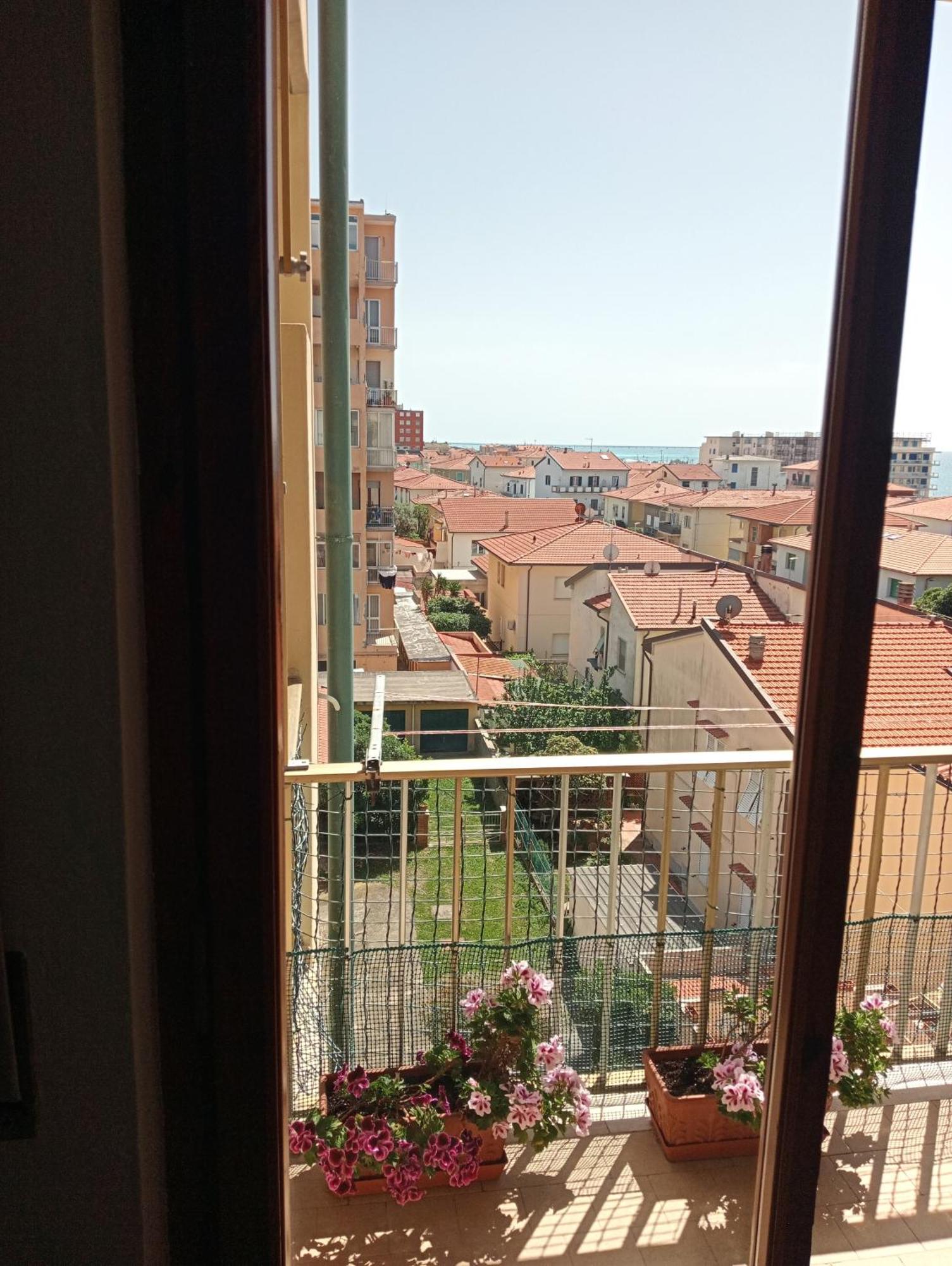 Appartamento A 50 Mt Dal Mare Rosignano Solvay Buitenkant foto